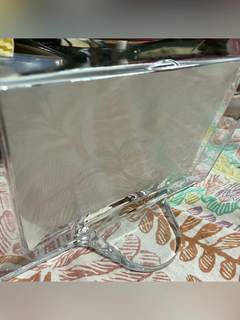 NAMBE Glass Picture Frame. 4”x6” pic. Total size 8.5”x6”. Stunning Etched Nambe